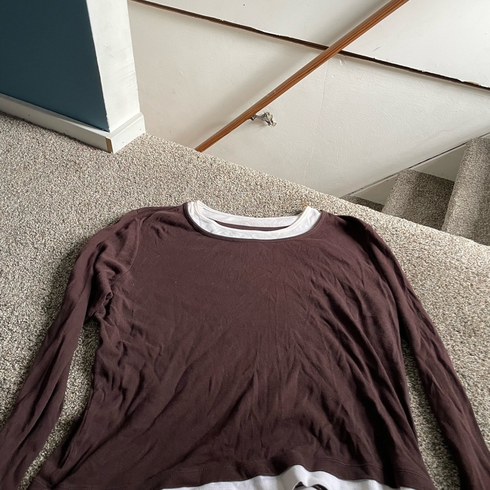 brown sweater